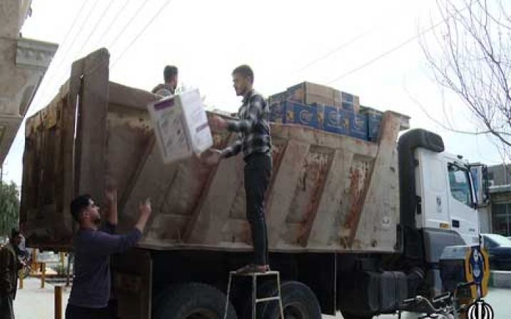 کمک‌های مردم قم به مناطق زلزله زده خوی ارسال شد